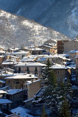 Read online The Town of Scanno with Winter Snow, for the Love of Italy: Blank 150 Page Lined Journal for Your Thoughts, Ideas, and Inspiration - NOT A BOOK | PDF